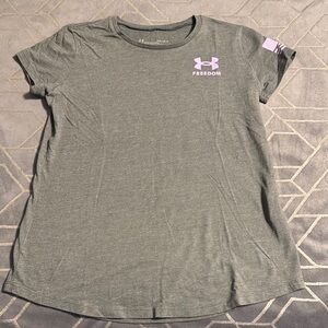 Under Armour Dark Gray T-Shirt